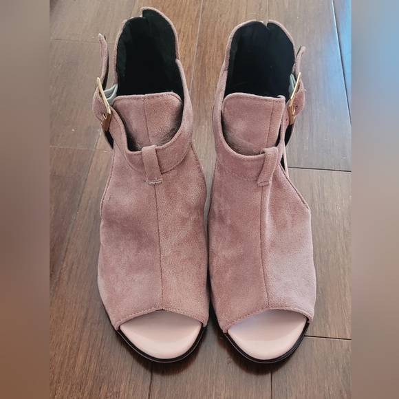 Gorgeous Women Peep Toe Chunky Heeled Sandal Boots - Picture 4 of 8